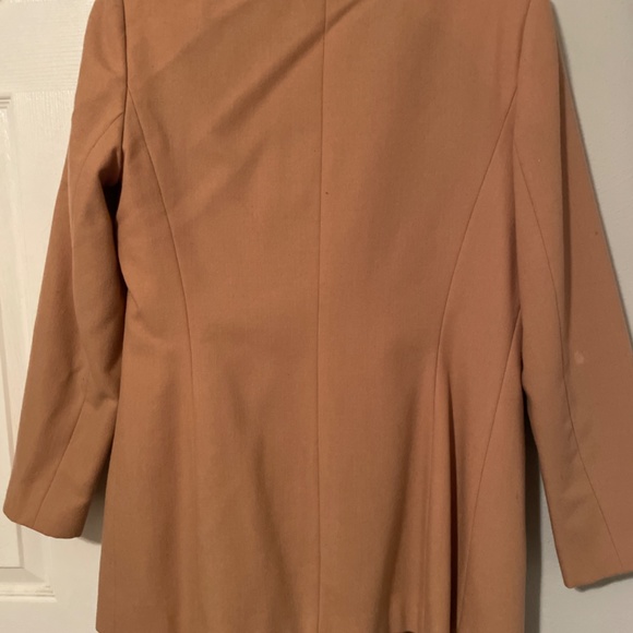 Blazer - Picture 2 of 3